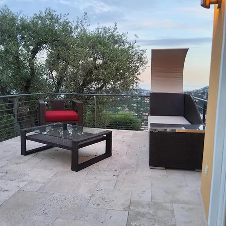 Royal Domain, Entire, Bnbrickeys * Menton