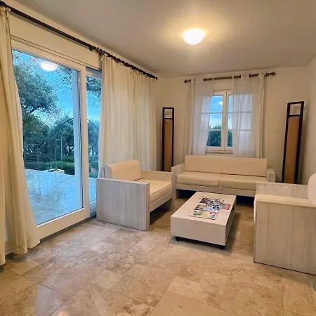 Royal Domain, Entire, Bnbrickeys Menton